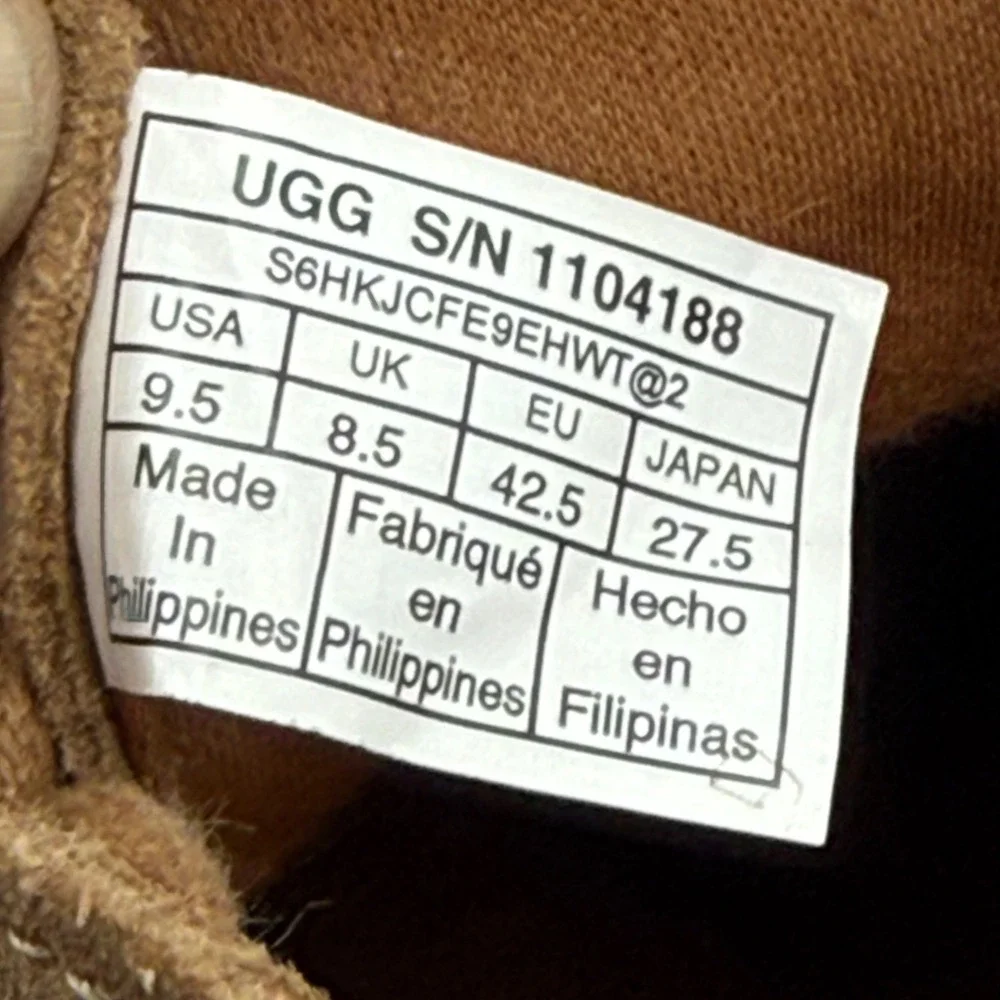 UGG Neumel Flex Chukka Mens 9.5 Chestnut Tan Suede Lace Up Woven Heel Pull